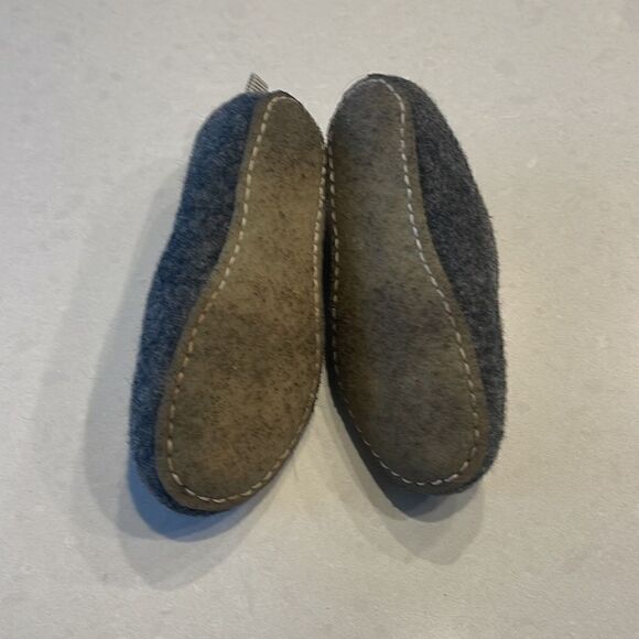 Baabuk kid slippers size 30, felted slippers excellent condition, great for kids - Picture 4 of 7